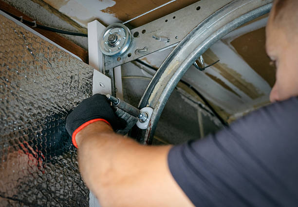 Affordable Garage Door Panel Replacement solutions in Clyde Hill, WA